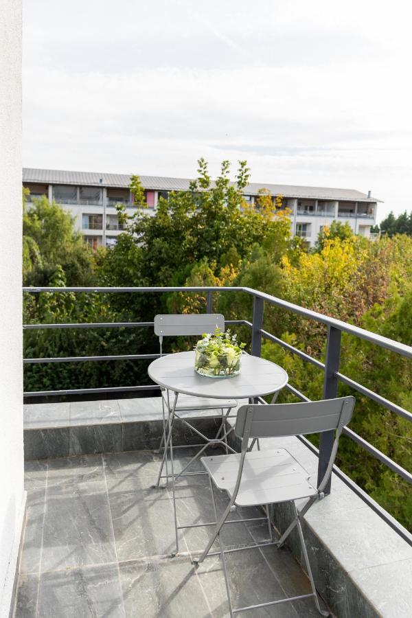 Studio 8 I One Bedroom Apartment I Airport I Therme Otopeni Exterior foto