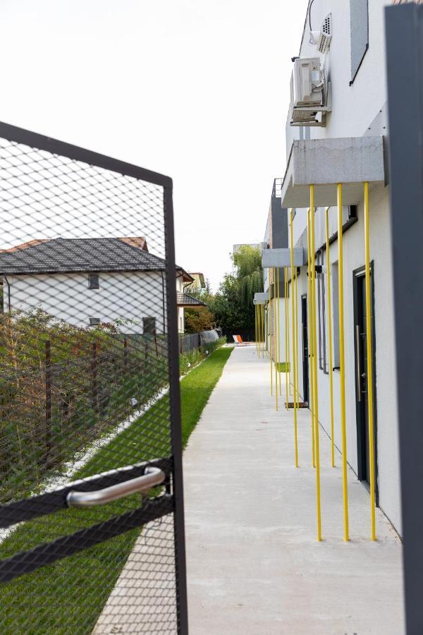 Studio 8 I One Bedroom Apartment I Airport I Therme Otopeni Exterior foto